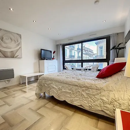 Apartment Gray D Albion Thi235 Cannes